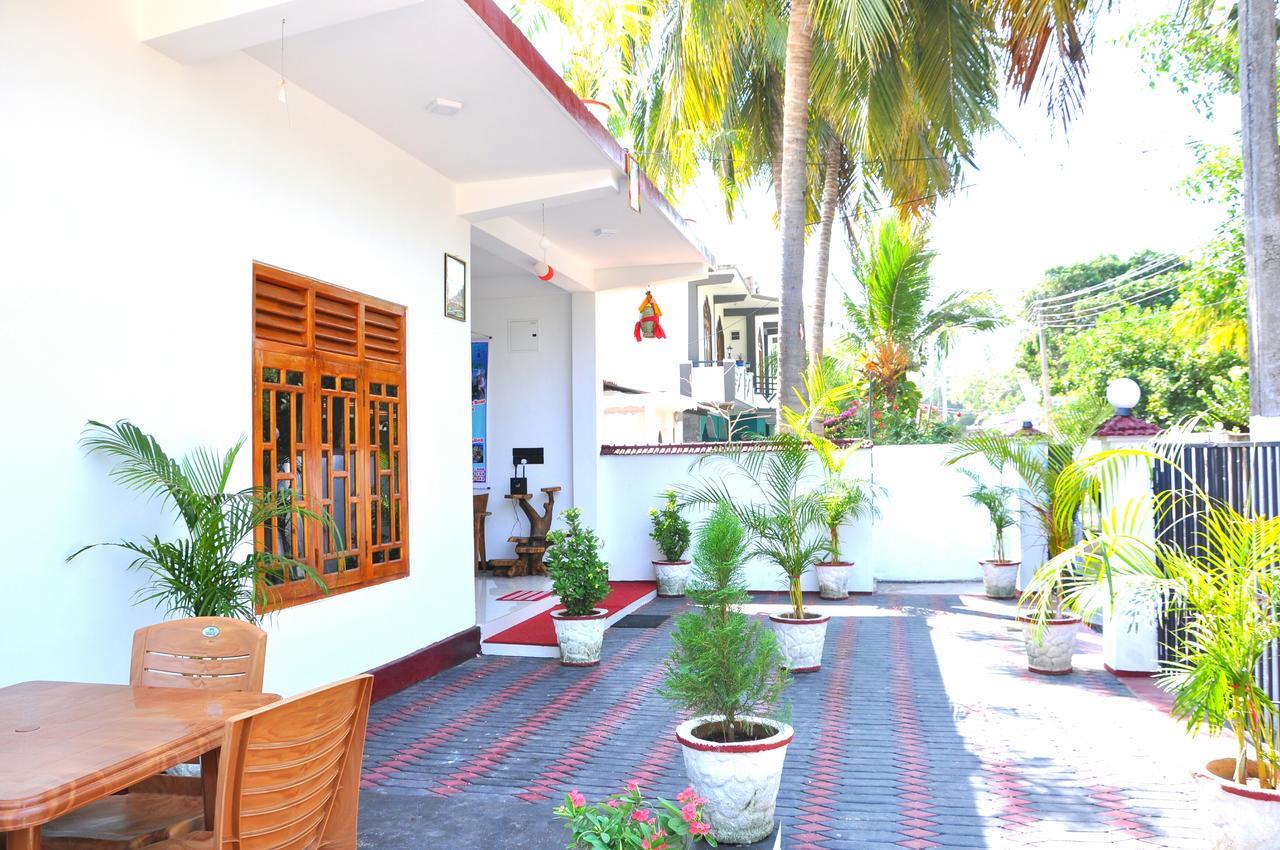 Hilton Cottage Trincomalee Exterior foto